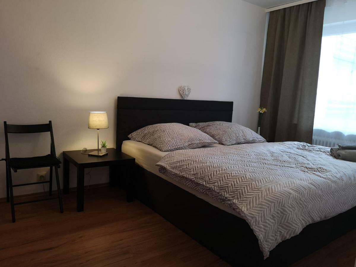 Family Suites & Parking Baden-Baden Buitenkant foto